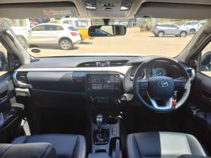 Toyota Hilux 2.8GD-6 double cab 4x4 Raider auto - Image 6