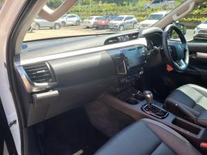Toyota Hilux 2.8GD-6 double cab 4x4 Raider auto - Image 7