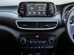Hyundai Tucson 2.0 Premium auto - Image 12