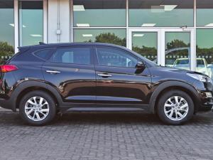 Hyundai Tucson 2.0 Premium auto - Image 2