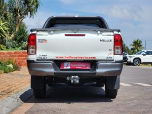 Toyota Hilux 2.4GD-6 double cab 4x4 SR - Image 6