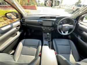 Toyota Hilux 2.4GD-6 double cab 4x4 SR - Image 7