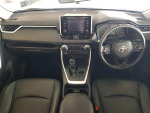 Toyota RAV4 2.0 GX auto - Image 6