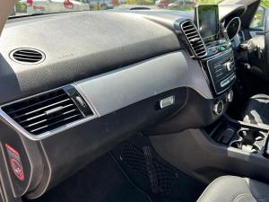 Mercedes-Benz GLE GLE250d - Image 15