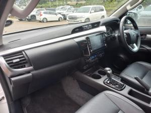 Toyota Hilux 2.8GD-6 double cab 4x4 Raider auto - Image 7