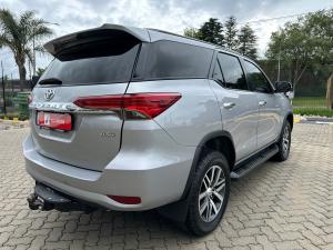 Toyota Fortuner 2.8GD-6 4x4 auto - Image 2