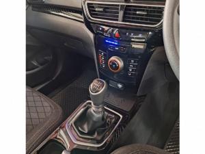 Mahindra XUV 3XO 1.2T MX3 manual - Image 12