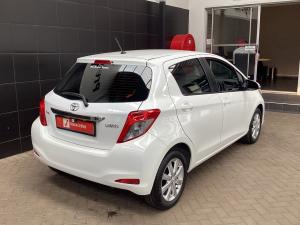 Toyota Yaris 5-door 1.3 XS auto - Image 2