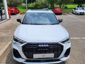 Audi Q3 35 Tfsi Stronic Black Edition - Image 21