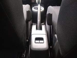 Toyota Vitz 1.0 XR auto - Image 13