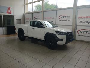 2025 Toyota Hilux 2.8 GD-6 RB Legend 4X4 automaticE/CAB