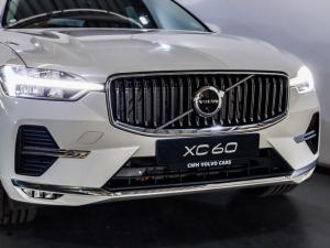 Volvo XC60 B6 AWD Plus Bright - Image 5