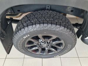 Toyota Hilux 2.8GD-6 double cab 4x4 Legend auto - Image 20