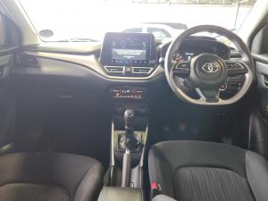 Toyota Starlet 1.5 XR manual - Image 6