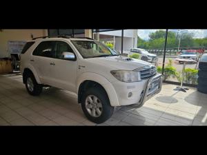 2011 Toyota Fortuner 3.0D-4D Raised Body 4X4