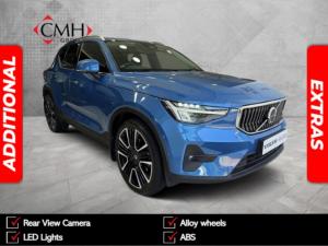 2023 Volvo XC40 B5 AWD Ultimate Bright