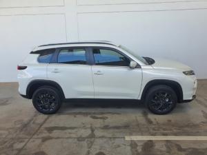 Toyota Urban Cruiser 1.5 XR manual - Image 3