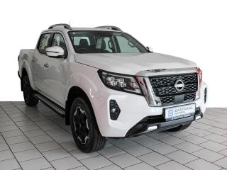 Nissan Navara 2.5DDTi double cab LE Plus