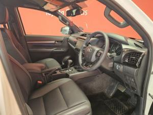 Toyota Hilux 2.8 GD-6 RB Legend automaticD/C - Image 10