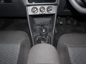 Volkswagen Polo Vivo 1.4 Life - Image 14