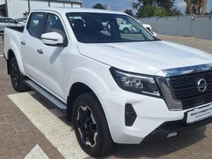 2022 Nissan Navara 2.5DDTI LE/LE Plus automatic D/C