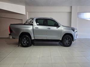 Toyota Hilux 2.8 GD-6 RB Raider 4X4 automaticD/C - Image 7