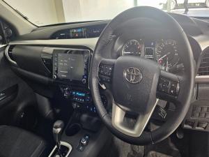 Toyota Hilux 2.8 GD-6 RB Raider 4X4 automaticD/C - Image 8