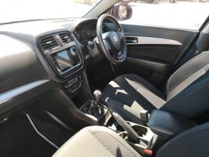 Suzuki Vitara Brezza 1.5 GLX - Image 9