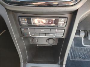 Suzuki Vitara Brezza 1.5 GLX - Image 16