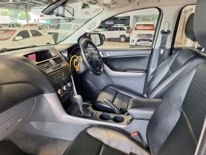 Mazda BT-50 2.2 double cab SLE auto - Image 7