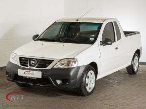 2022 Nissan NP200 1.6 Safety PackS/C