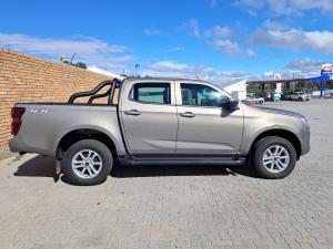 Isuzu D-Max 1.9TD double cab LS 4x4 auto - Image 4