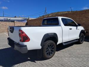 Toyota Hilux 2.8GD-6 Xtra cab 4x4 Legend auto - Image 3