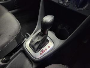 Volkswagen Polo Vivo hatch 1.6 Life - Image 17
