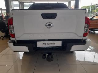 Nissan Navara 2.5DDTi double cab SE manual