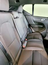 Volvo XC40 B4 Essential - Image 13