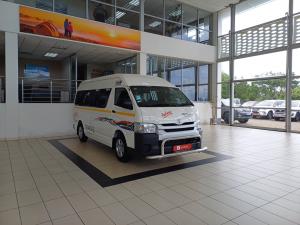 Toyota Hiace 2.5D-4D Ses-fikile 16-seater - Image 1