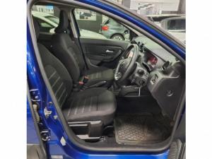 Renault Duster 1.5dCi Zen auto - Image 8