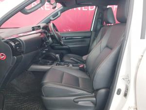 Toyota Hilux 2.8GD-6 double cab 4x4 Legend 50 auto - Image 9
