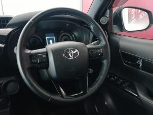 Toyota Hilux 2.8GD-6 double cab Raider auto - Image 11