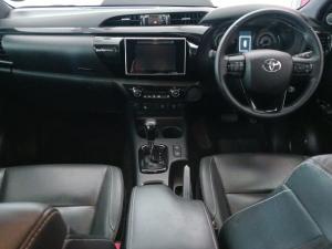 Toyota Hilux 2.8GD-6 double cab Raider auto - Image 8