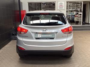 Hyundai ix35 2.0 GL - Image 8