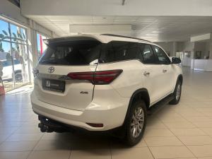 Toyota Fortuner 2.8GD-6 4x4 VX - Image 2