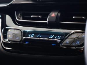 Toyota C-HR 1.2T Plus CVT - Image 24