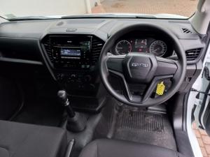 Isuzu D-Max 1.9TD single cab - Image 7