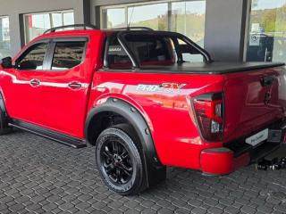 Nissan Navara 2.5DDTi double cab PRO-2X