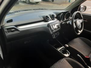 Suzuki Swift 1.2 GL AMT - Image 6