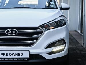 Hyundai Tucson 2.0 Premium auto - Image 4