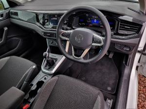Volkswagen Polo 1.0 TSI Life - Image 11