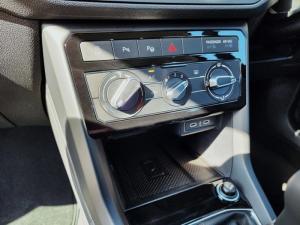 Volkswagen T-CROSS 1.0 TSI Comfortline - Image 7
